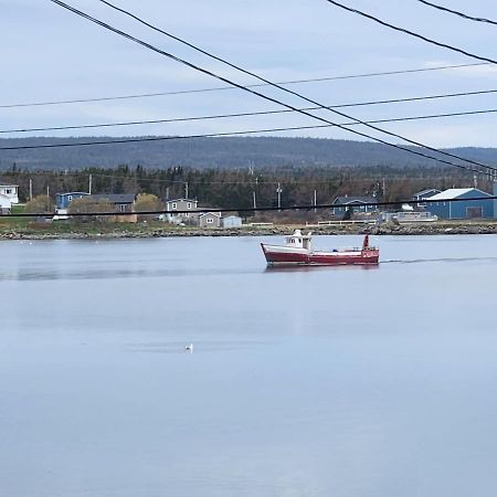 The Harbourside Inn Port Union Exterior photo